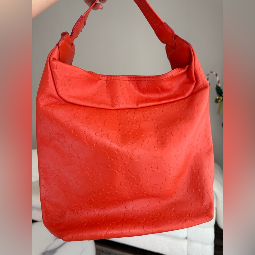 Rare Marc by Marc Jacobs Embossed Coral Leather Hobo Bag – High-Quality, Vintage - Picture 6 of 16
